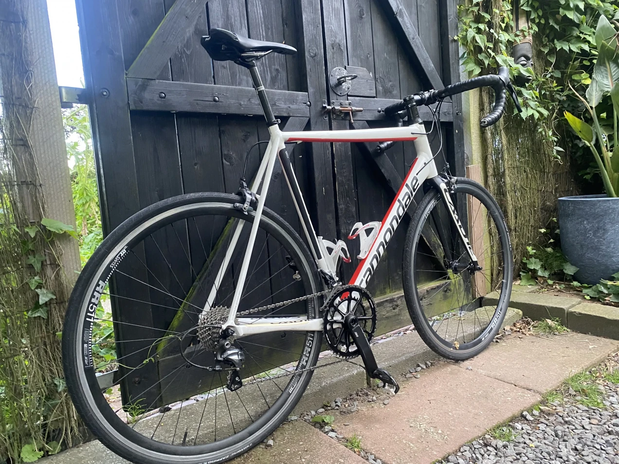 Cannondale CAAD12 Ultegra used in xl | buycycle