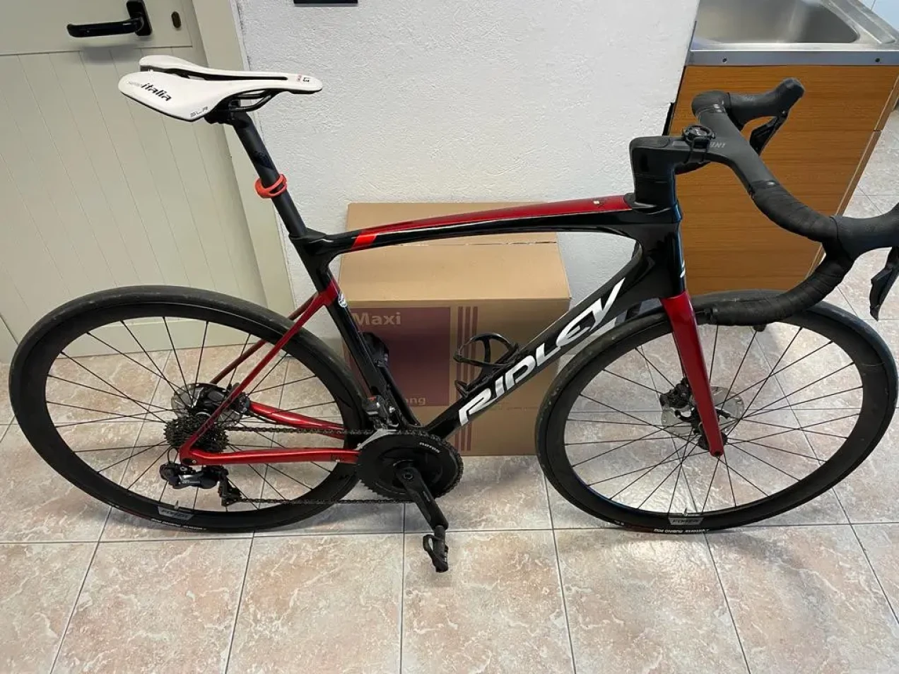 Ridley Fenix SLiC - Shimano Ultegra Di2 HDB used in L | buycycle