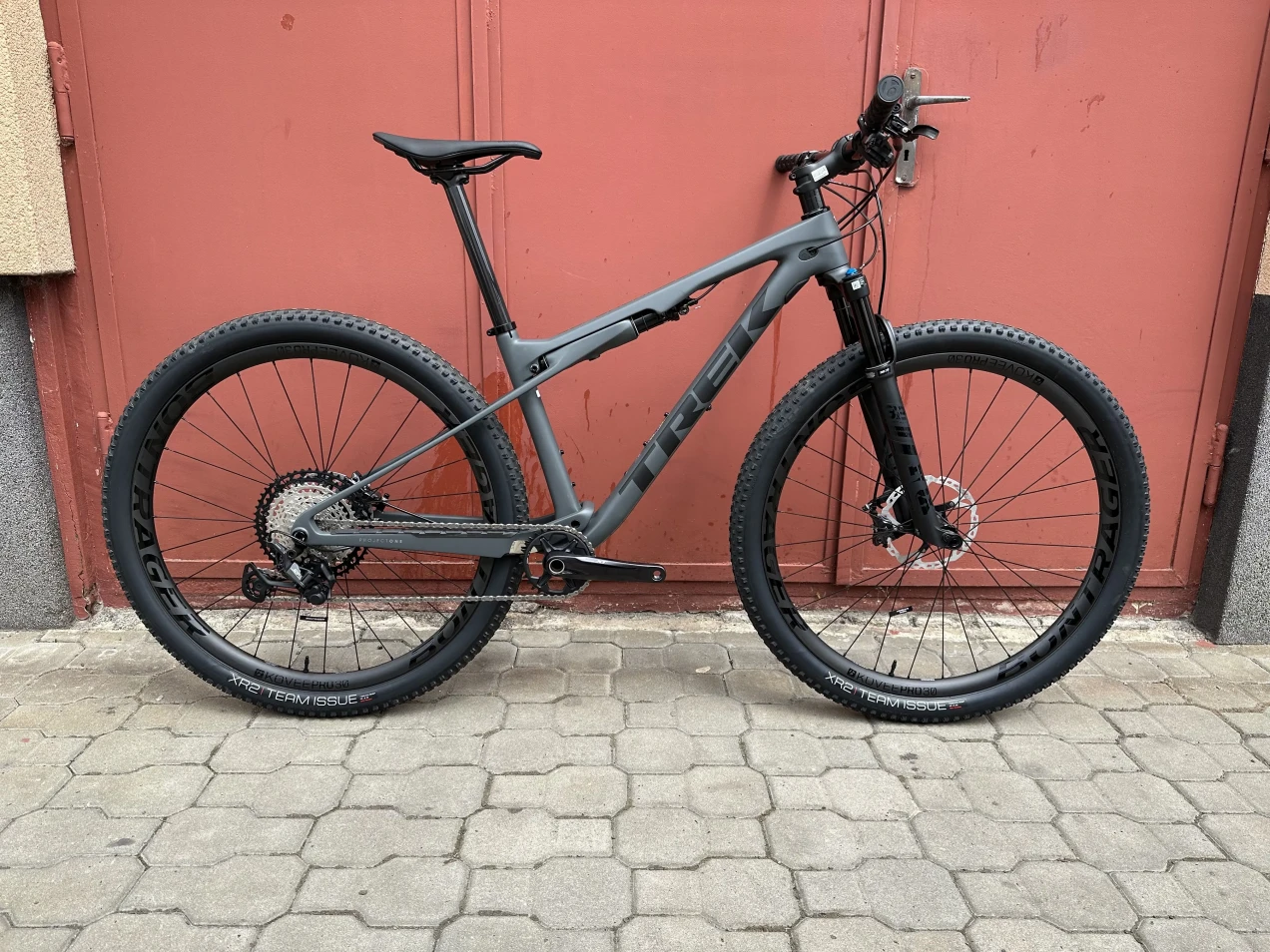 trek supercaliber 9.7 xl