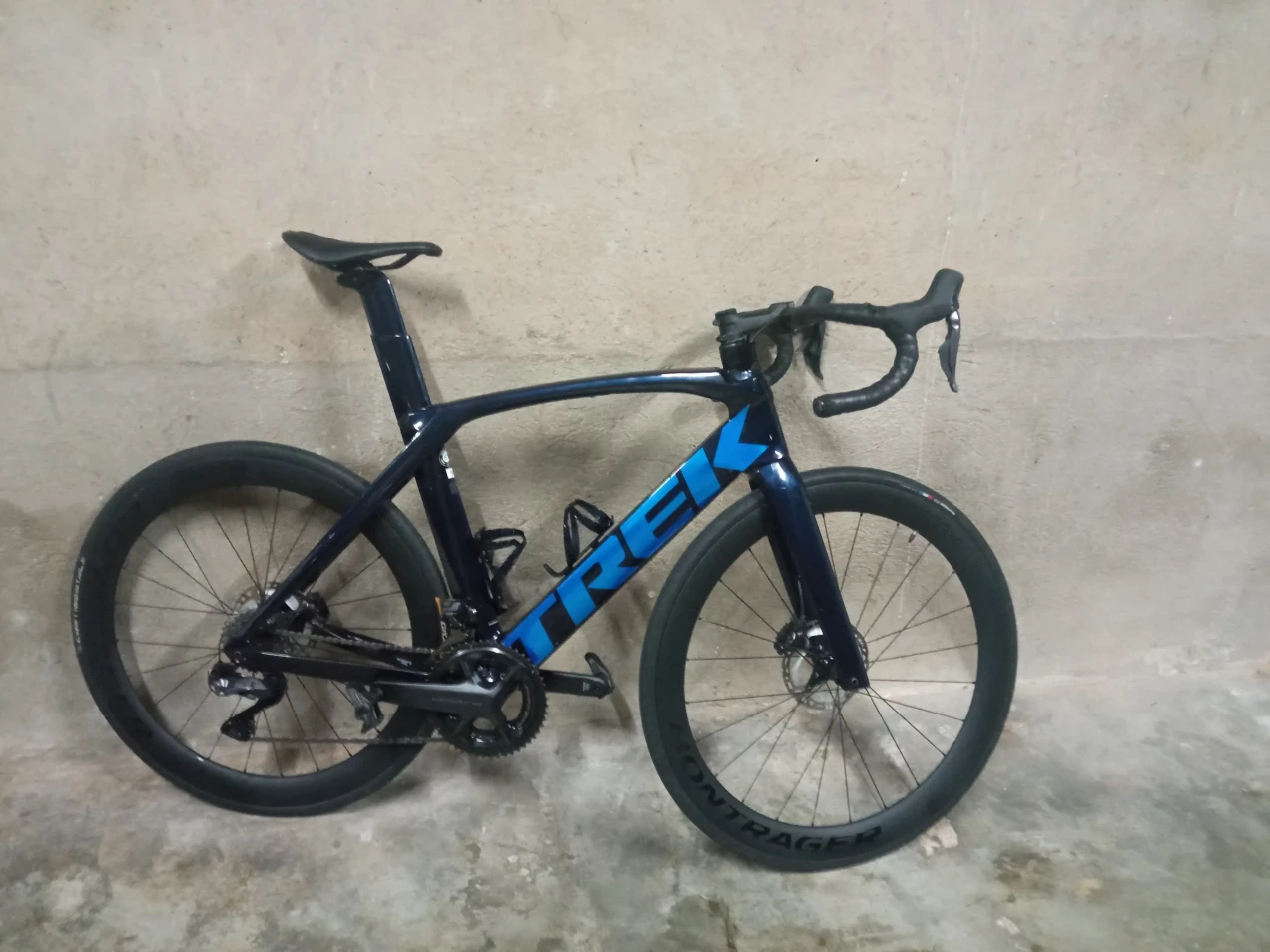 trek madone sl7 di2