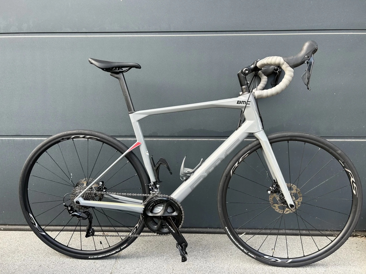 bmc roadmachine 02 three 2020 review