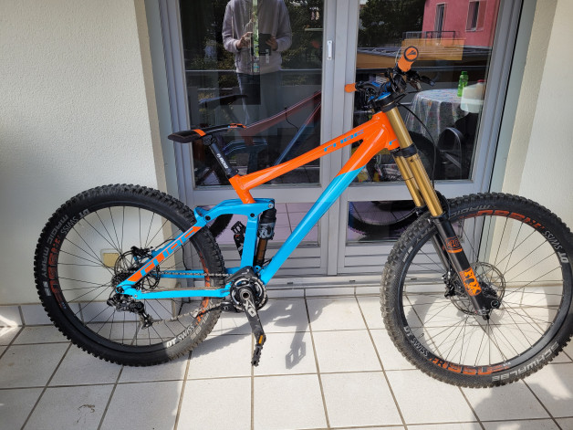 dh bikes for sale