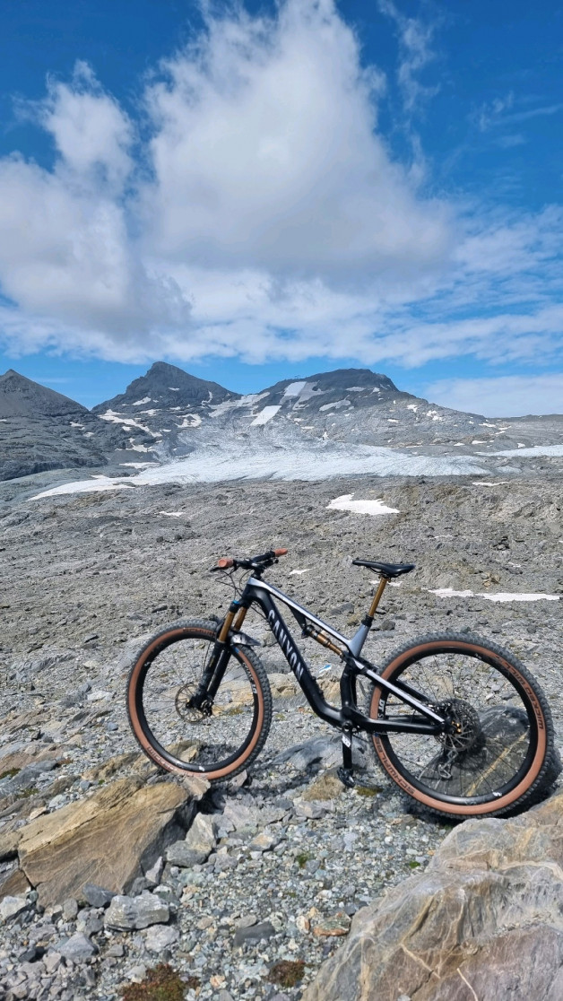 canyon neuron al 7.0 wmn