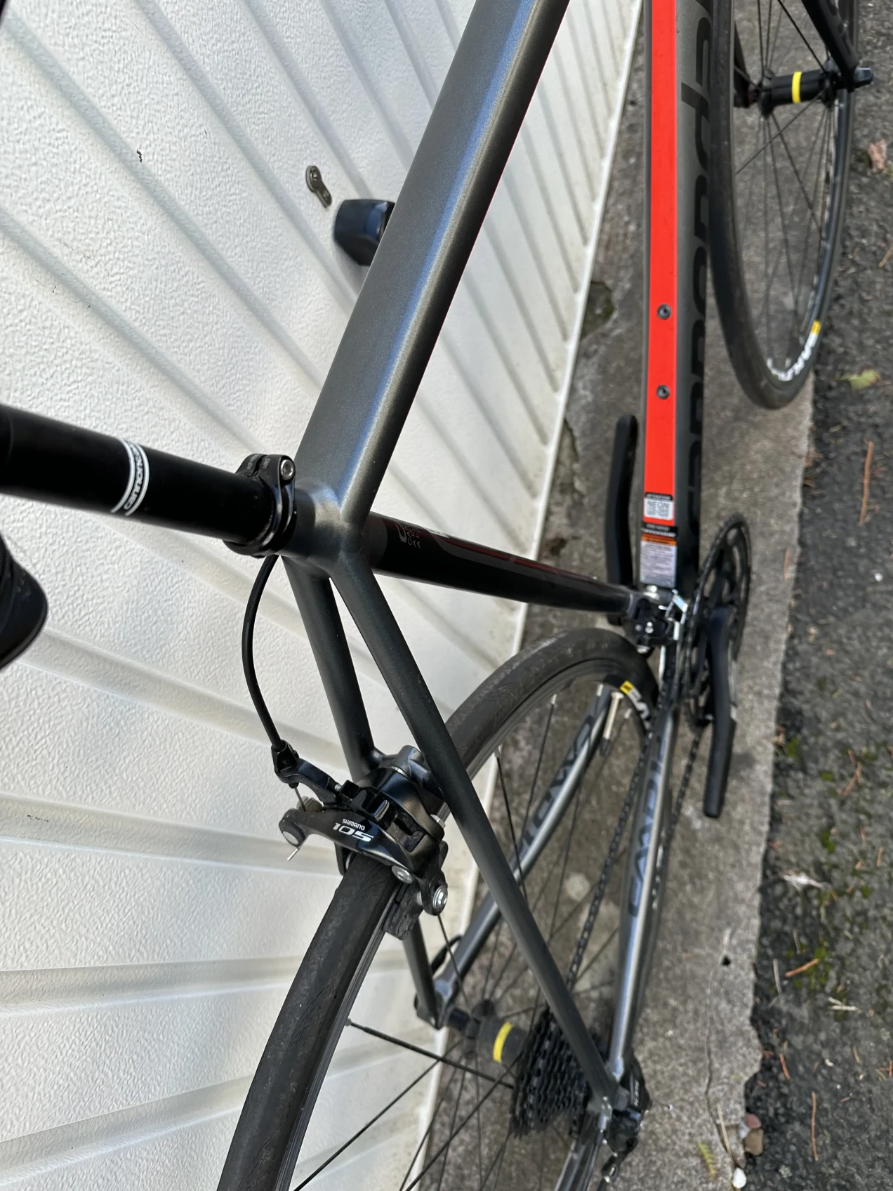 Cannondale CAAD12 105 used in 56 cm | buycycle