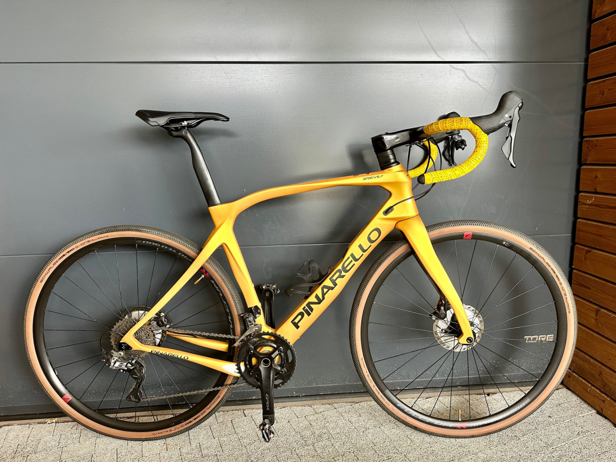 Pinarello Grevil GRX used in 56 cm buycycle