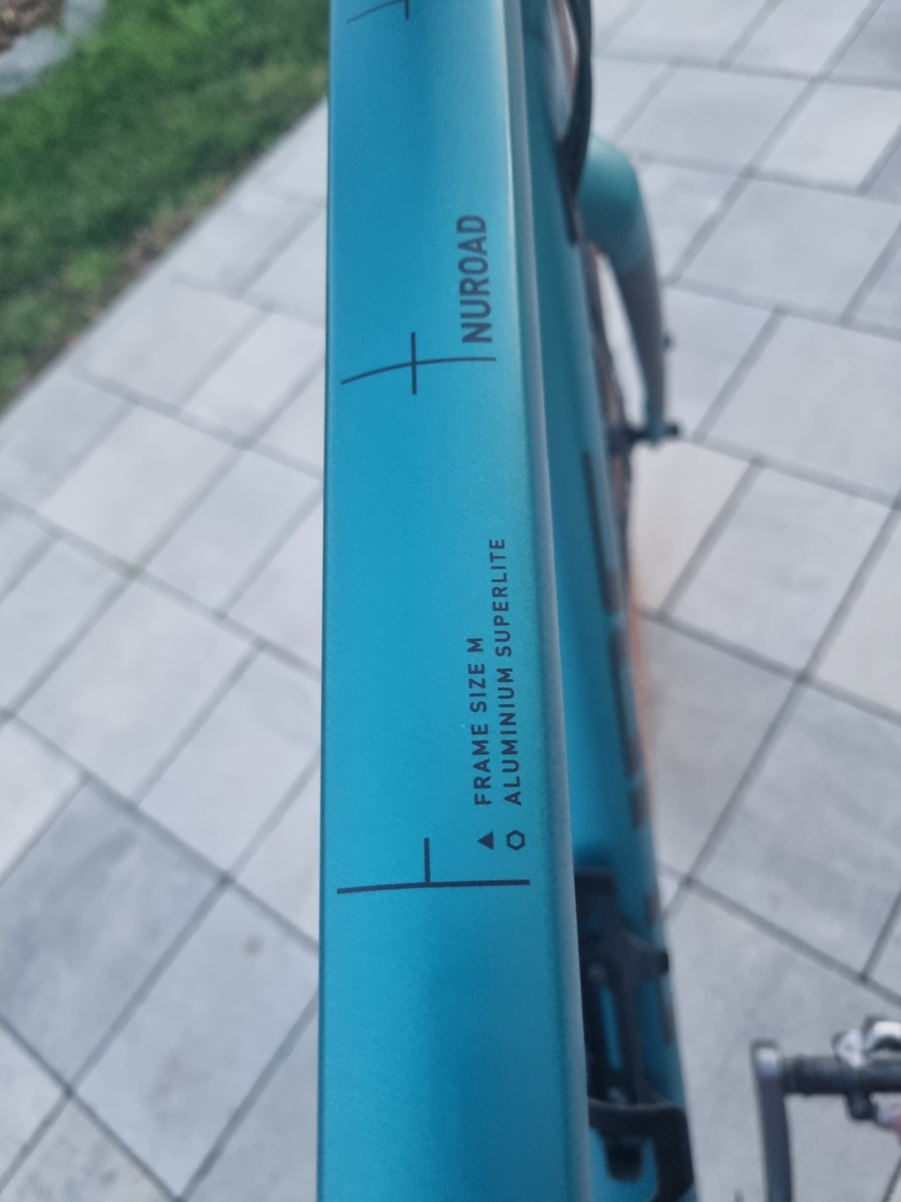 CUBE NUROAD used in 56 cm | buycycle