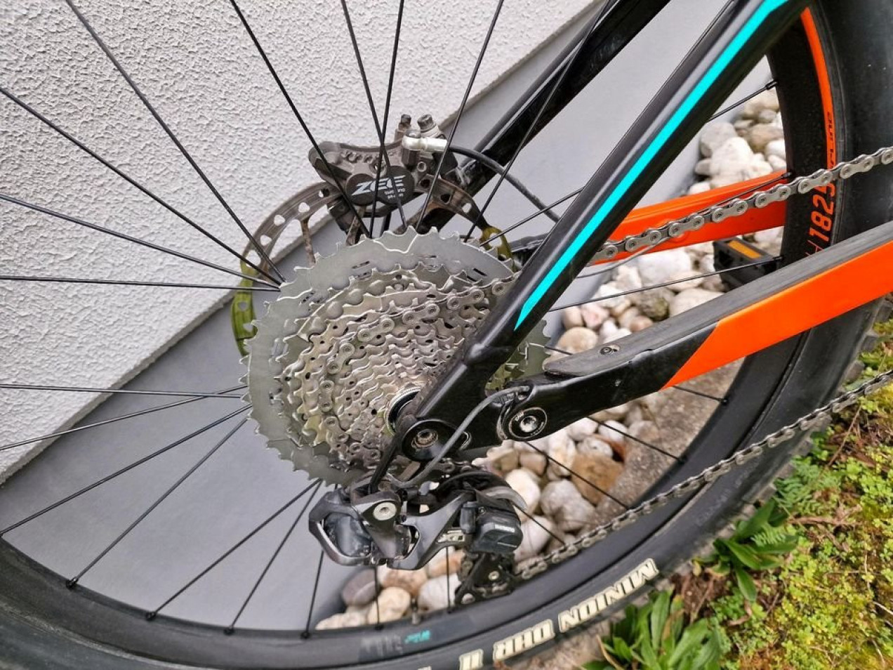 e genius 700 tuned 2018