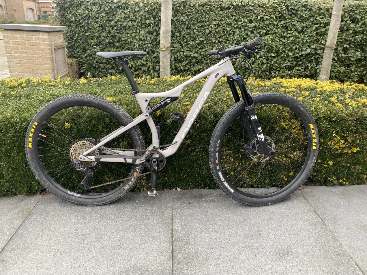 orbea oiz h30 tr