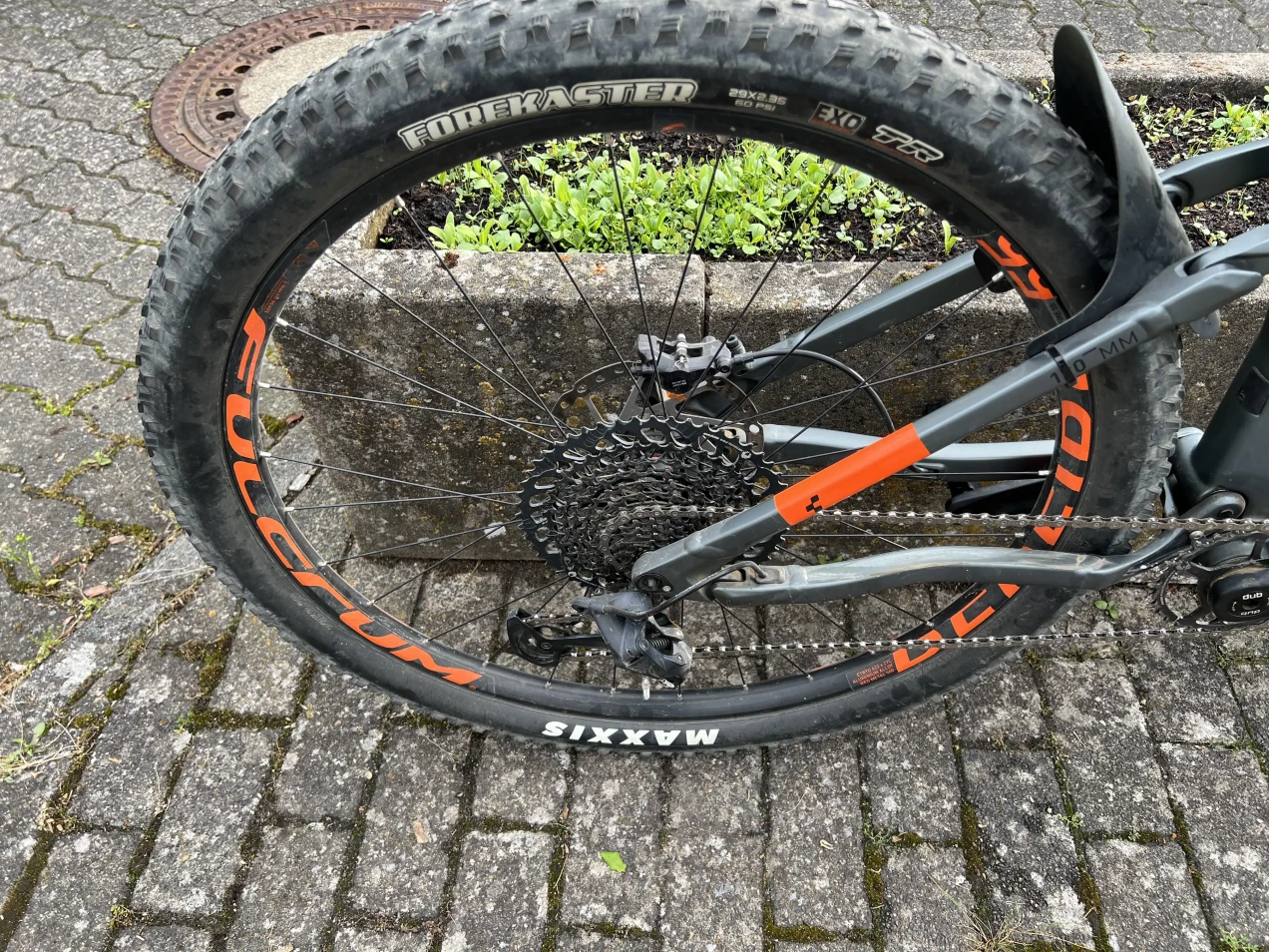 cube stereo 120 vs 140