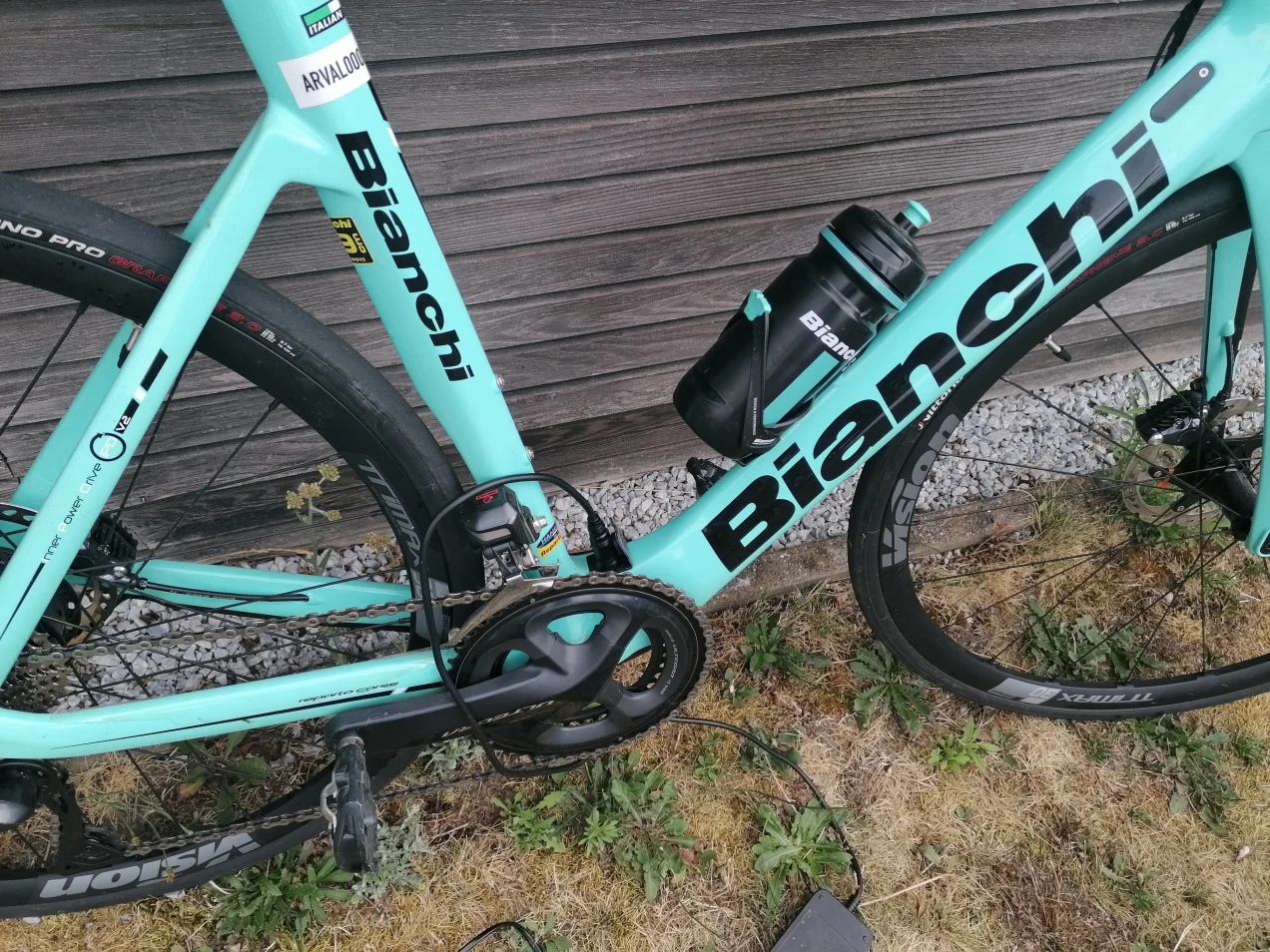 bianchi e road bike 2020