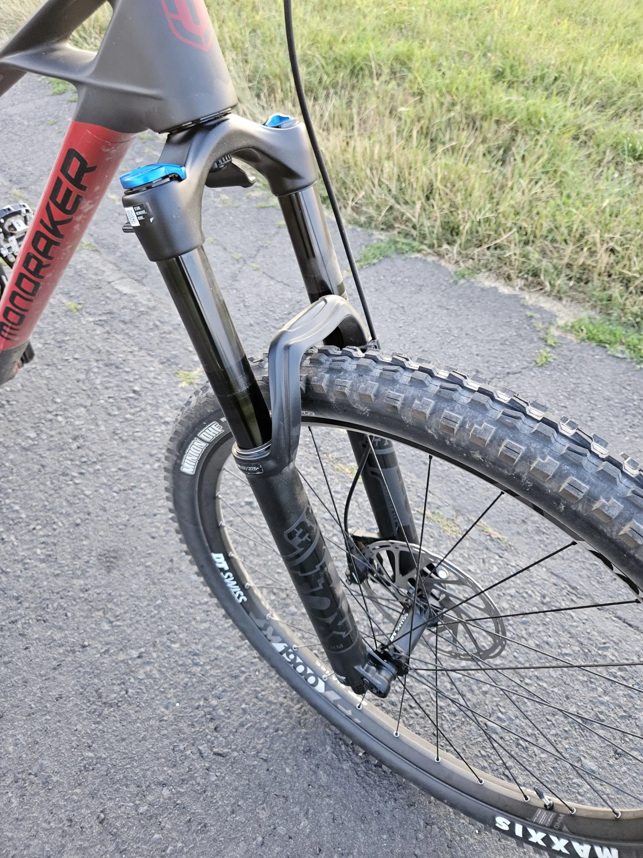 mondraker foxy carbon r