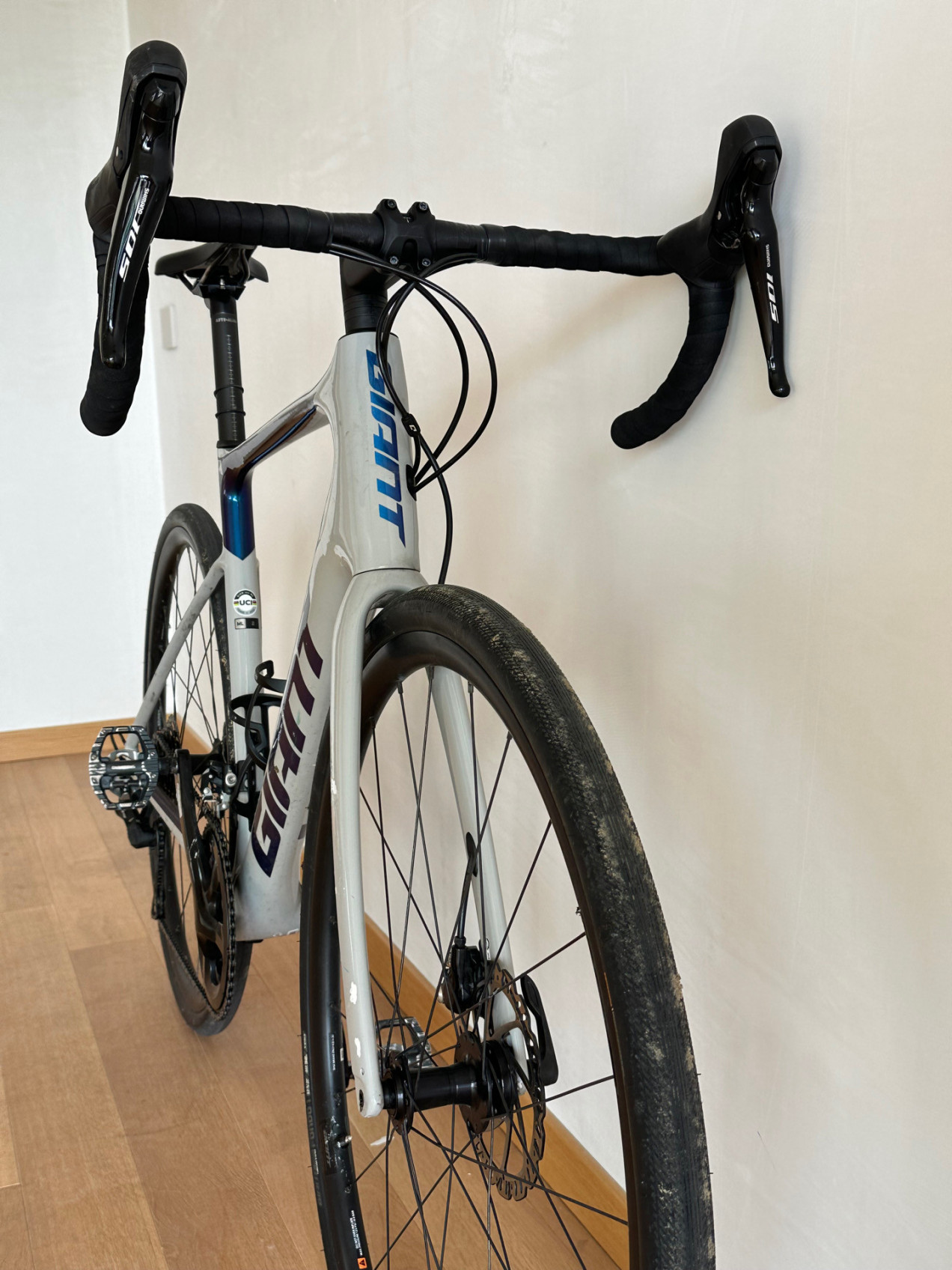 giant defy mountain bike