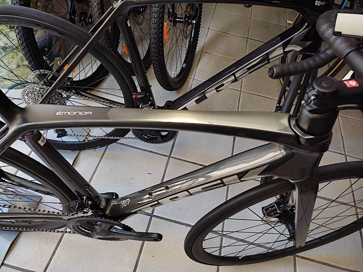 Trek Monda Sl Disc Pro Brugt I Cm Buycycle