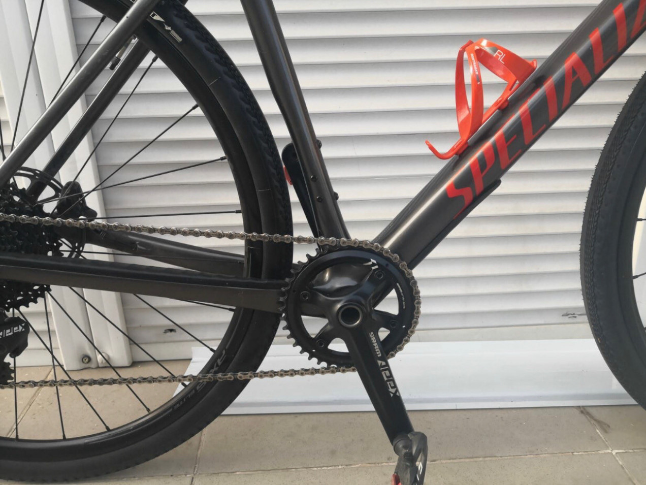 Specialized Diverge Base Carbon used in 58 cm buycycle
