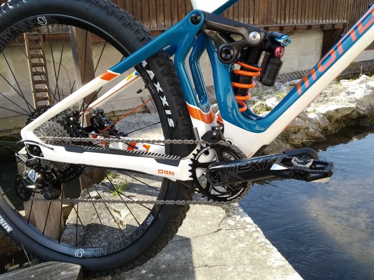 mondraker superfoxy 2020