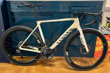 Canyon - Ultimate CF SLX 9 Disc Di2 2021, 2021