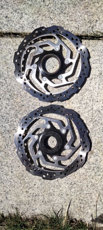Used GT Avalanche Expert 2021 Mountainbike — image 3 of 17