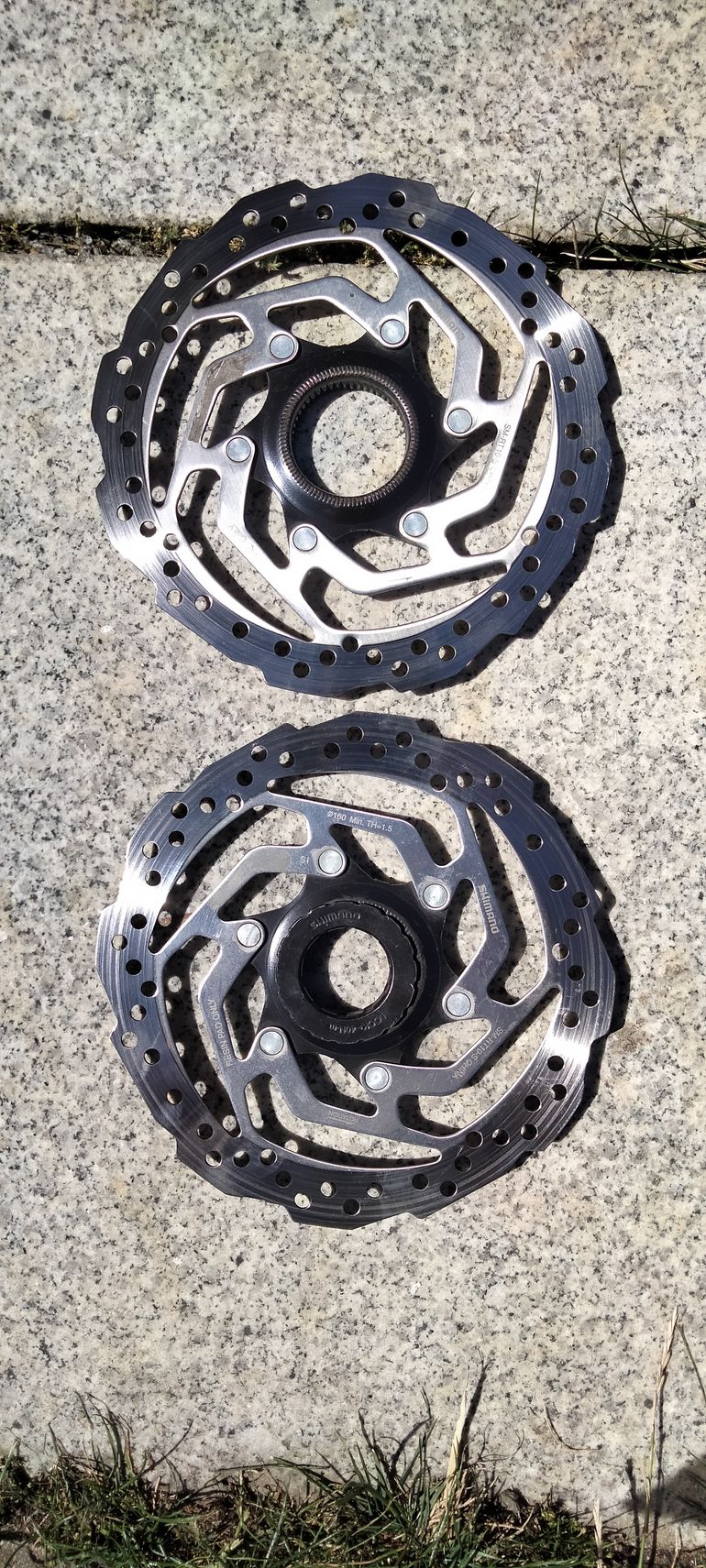 Used GT Avalanche Expert 2021 Mountainbike — image 3 of 17