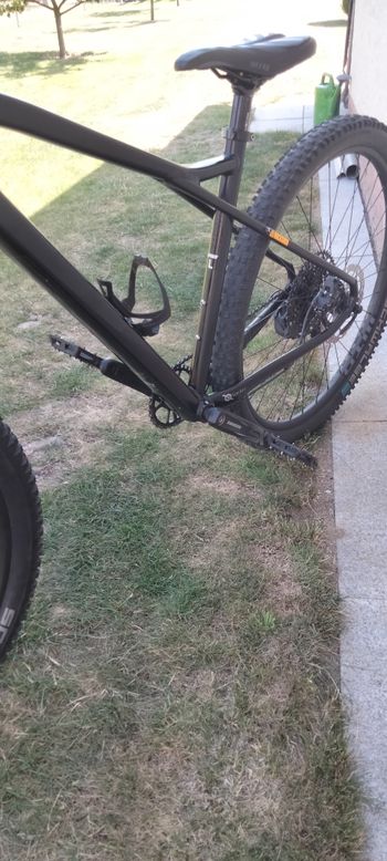 Used GT Avalanche Expert 2021 Mountainbike — image 16 of 17