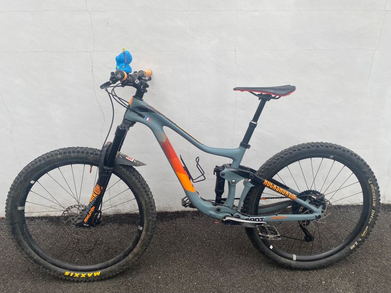 Used Giant Trance Advanced 2 2018 2018 Mountainbike, Blue, 27.5 — image 2 of 5