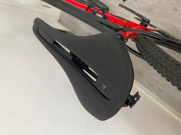 Tweedehands Trek Procaliber 9.5 2022 2022 Mountainbike — afbeelding 4 van 14