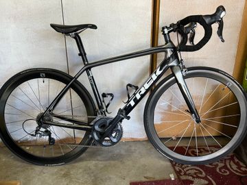 Used Trek Madone 5.2 H2 (Compact) 2013 2013 Road & Gravel, Black — image 1 of 5