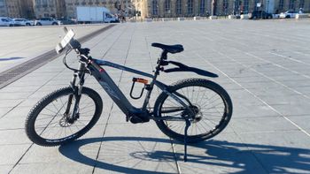 Used 2 Danger CRZ X Race 630Wh - 29" - Cadre L 2023 Mountainbike, Hellgrau — image 2 of 8