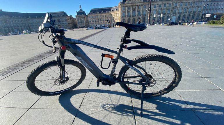 Used 2 Danger CRZ X Race 630Wh - 29" - Cadre L 2023 Mountainbike, Hellgrau — image 8 of 8