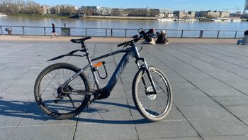 Used 2 Danger CRZ X Race 630Wh - 29" - Cadre L 2023 Mountainbike, Hellgrau — image 6 of 8