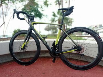 Used Specialized Roubaix Elite 2017 2017 Road & Gravel, Light Gray — image 2 of 28