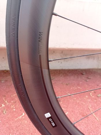 Used Specialized Roubaix Elite 2017 2017 Road & Gravel, Light Gray — image 13 of 28
