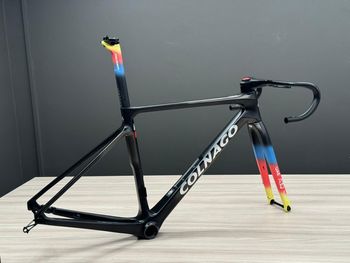 Używany Colnago V4RS FRAME KIT MIS 455 Frameset 2023 Road & Gravel — zdjęcie 3 z 5