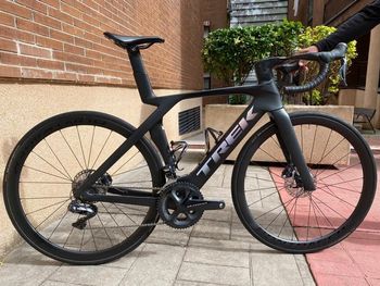 Trek - Madone Gen7, 2023