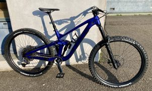 Trek - Slash 8 Gen 5 2023, 2023