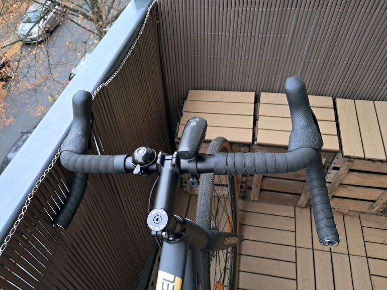 Used CHRISSON 28 Zol GRAVEL ROAD THREE mit 11G Shimano GRX 600 2023 Road & Gravel, Black — image 6 of 7