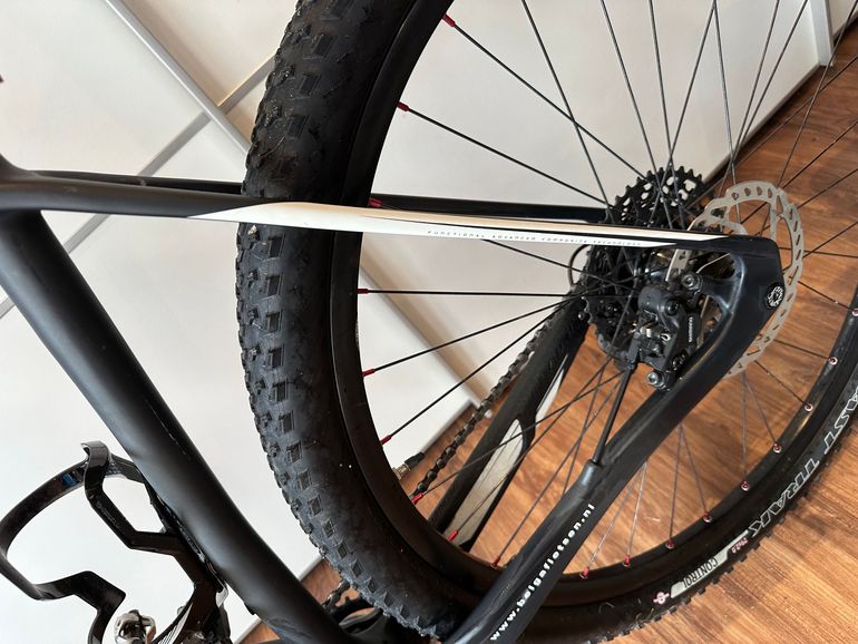 Specialized Stumpjumper Expert Carbon 29 2016 2016 Mountainbike d'occasion — image 6 sur 16