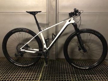 Tweedehands Scott Scale RC 900 Team 2021 2021 Mountainbike — afbeelding 1 van 12