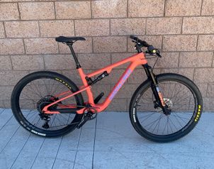 Santa Cruz - BLUR R / TR / Carbon C / 29 2022, 2022