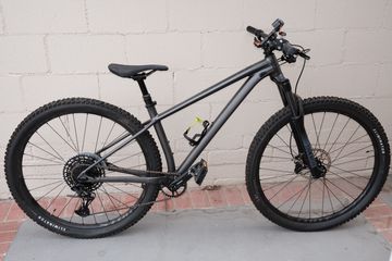 Used Specialized Fuse Comp 29 2021 2021 Mountainbike, Light Gray, 29 — image 1 of 8