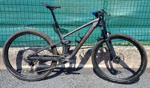 Trek - Top Fuel 9.7 2023, 2023