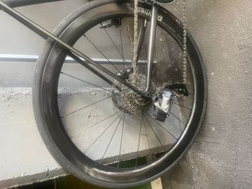 Brugt Specialized Aethos Comp – SRAM Rival eTap AXS 2022 2022 Road & Gravel — billede 6 af 15