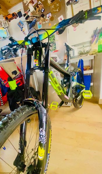 Używany GT Fury Expert 27, 5 2015 Mountainbike — zdjęcie 34 z 40