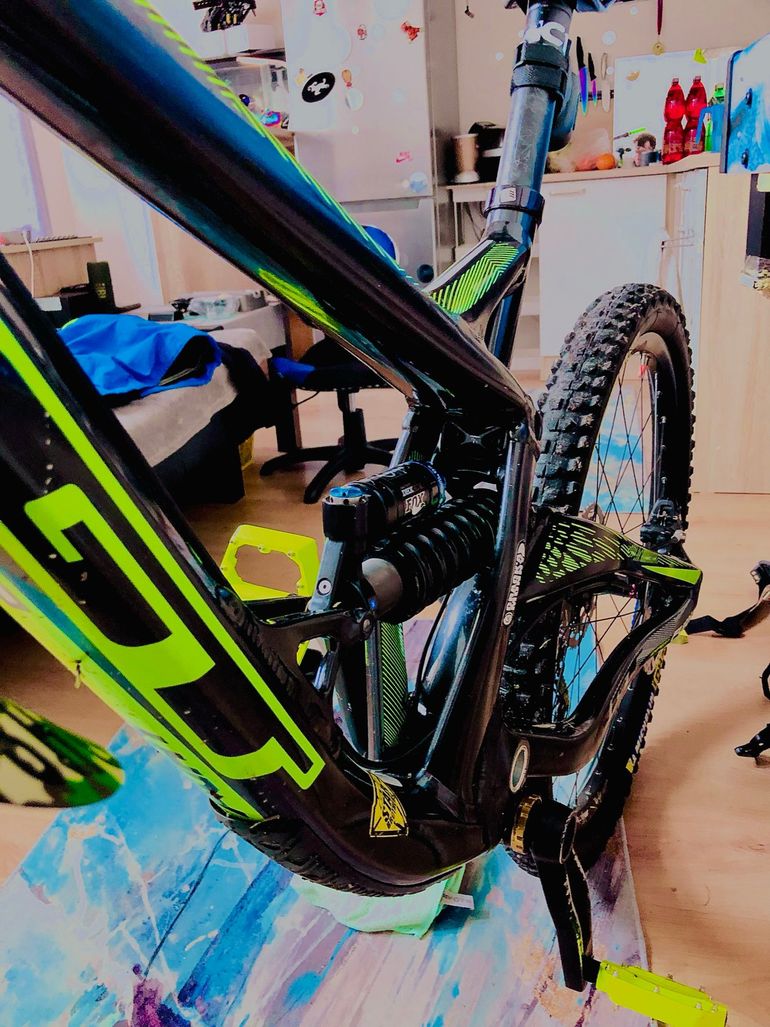 Używany GT Fury Expert 27, 5 2015 Mountainbike — zdjęcie 4 z 40