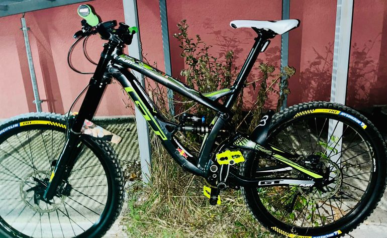 Used GT Fury Expert 27,5 2015 Mountainbike — image 1 of 6