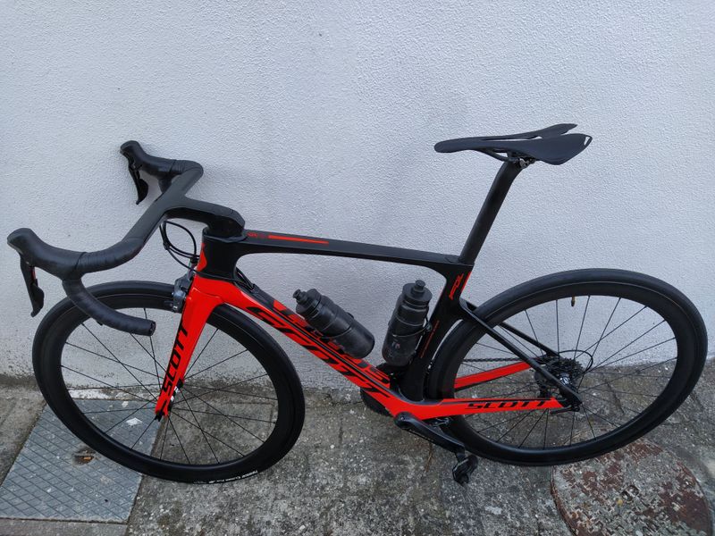 Scott Foil 20 2017 2017 Road & Gravel d'occasion