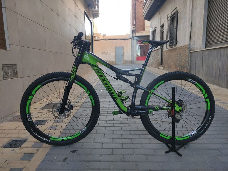 Cannondale Scalpel Si Team used in L buycycle UK