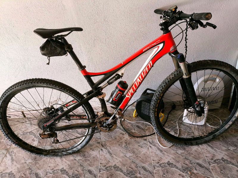 Used Specialized Epic Elite Carbon 29 World Cup 2016 2016 MTB