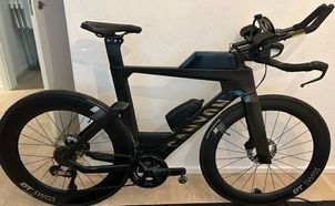 Canyon - Aeroad CF 8 Disc Di2, 2022