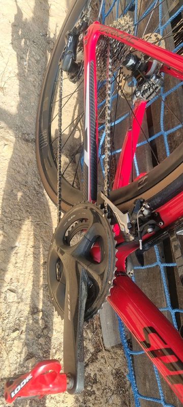 Specialized Tarmac SL6 Disc Comp 2021 2021 Road & Gravel usato, Rosso — immagine 6 di 7