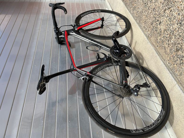 Used Specialized Tarmac Expert 2015 2015 Road & Gravel, Red — image 2 of 10